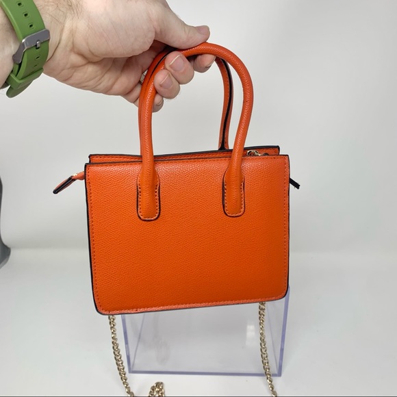 H&M Orange Purse approx 5x6” New with shoulder chain - Picture 3 of 11